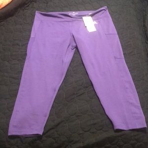 Purple 3/4 length workout pants